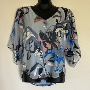 White House Black Market Blouse